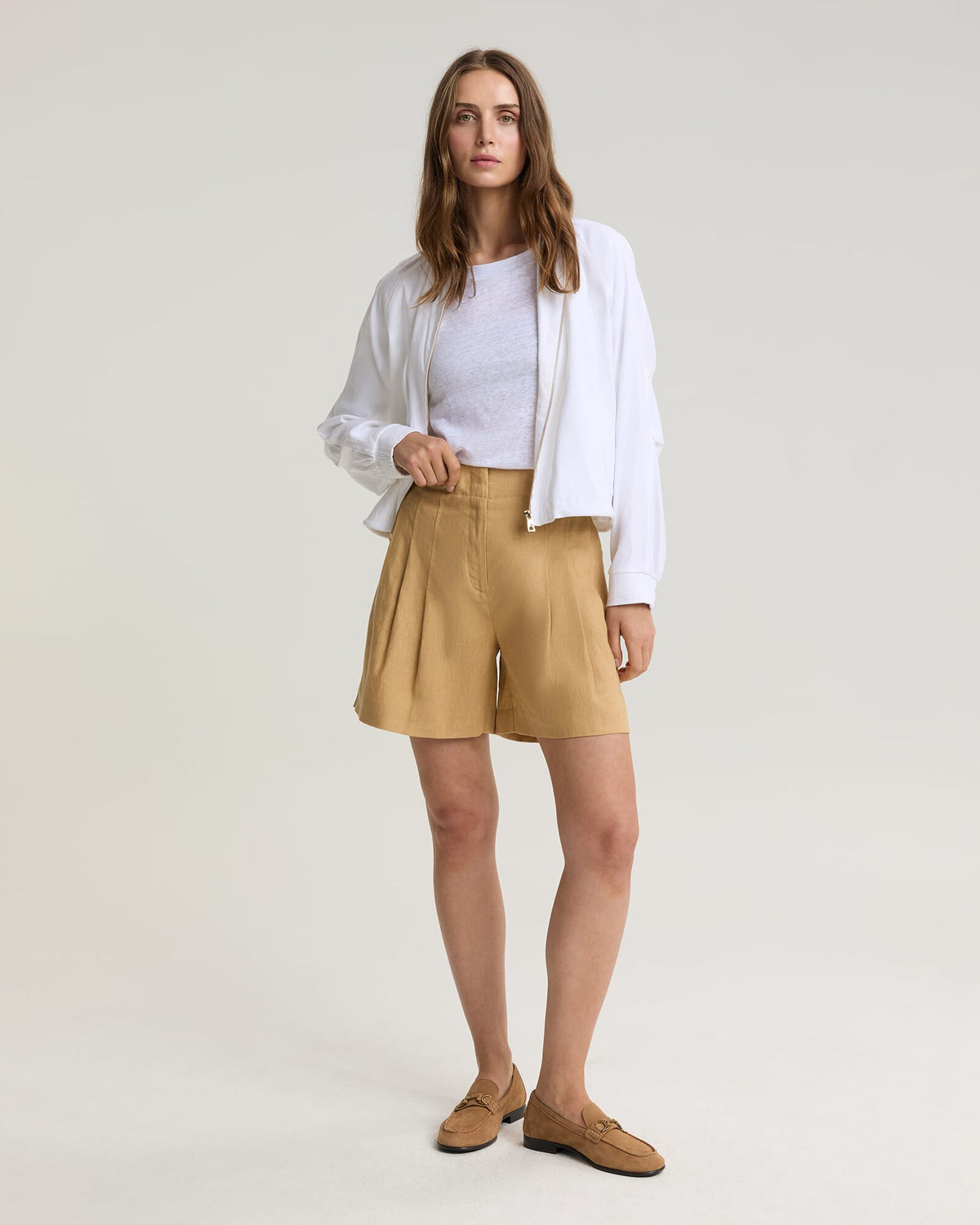 Ivy Linen Pleat Short