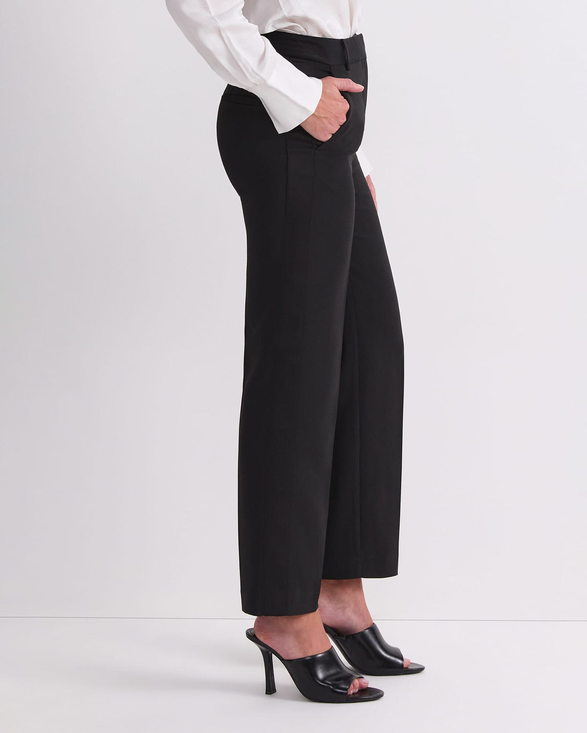Angie Slim Leg Pant
