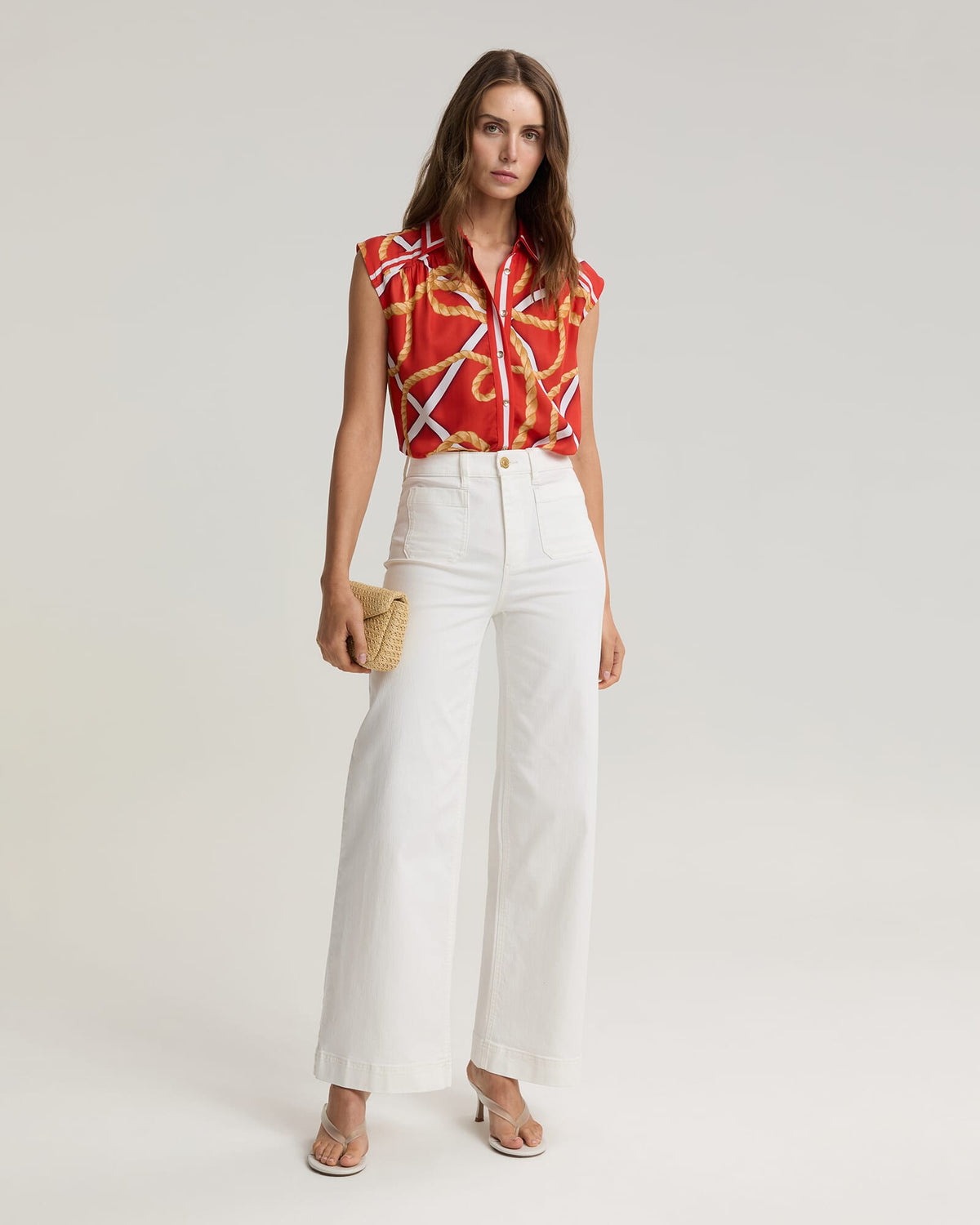 Clove Print Sleeveless Shirt